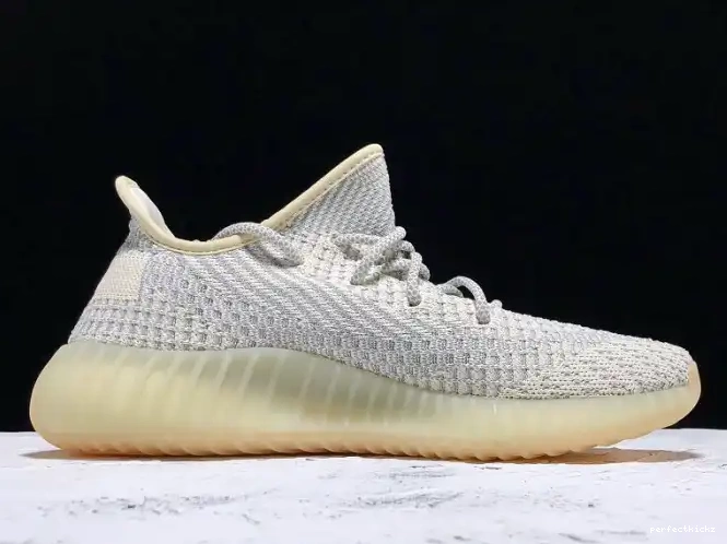 Lundmark V2 Adidas Yeezy Boost FU9161 350 0504